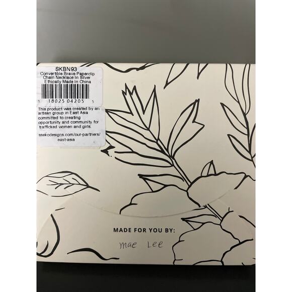 Ssesko Convertible Brave Paperclip Chain Necklace in Silver. - Picture 2 of 3